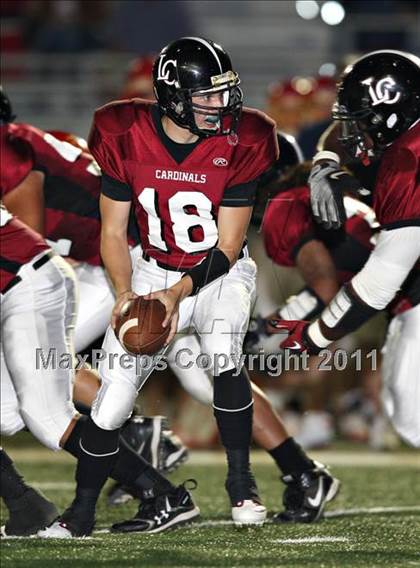 Thumbnail 2 in Laguna Creek vs. Jesuit photogallery.