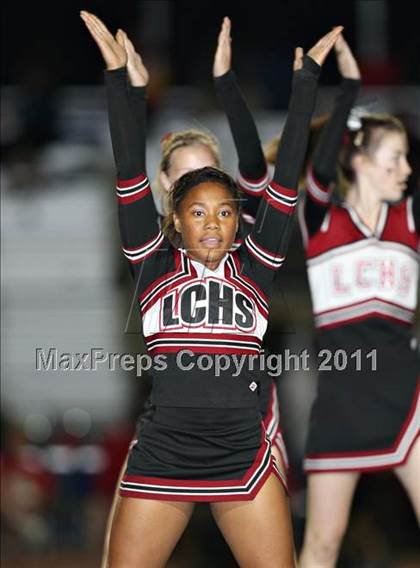 Thumbnail 3 in Laguna Creek vs. Jesuit photogallery.