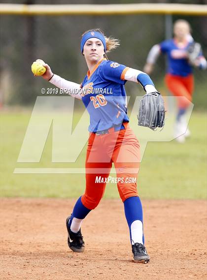 Thumbnail 3 in Chilton County vs Thorsby (County Tournament) photogallery.