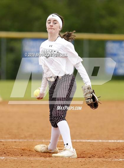 Thumbnail 1 in Chilton County vs Thorsby (County Tournament) photogallery.