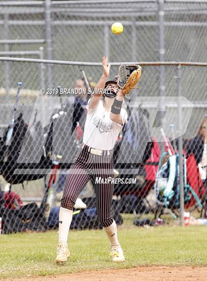 Thumbnail 2 in Chilton County vs Thorsby (County Tournament) photogallery.
