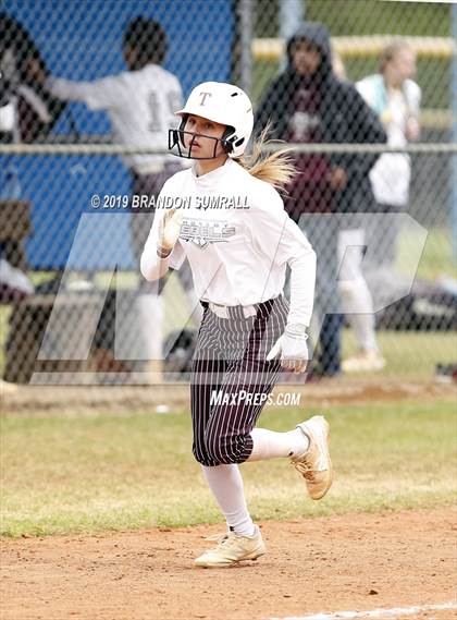 Thumbnail 3 in Chilton County vs Thorsby (County Tournament) photogallery.