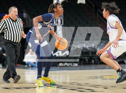 Thumbnail 3 in Pinnacle vs. North photogallery.