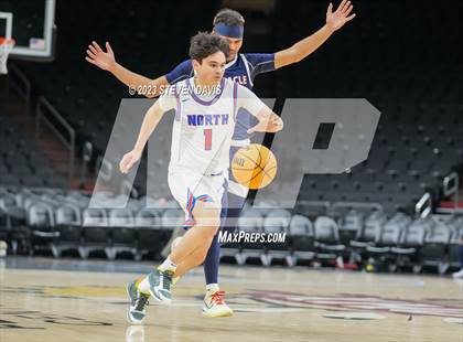 Thumbnail 2 in Pinnacle vs. North photogallery.