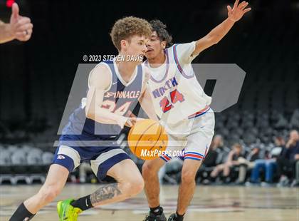 Thumbnail 3 in Pinnacle vs. North photogallery.