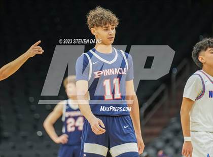 Thumbnail 3 in Pinnacle vs. North photogallery.