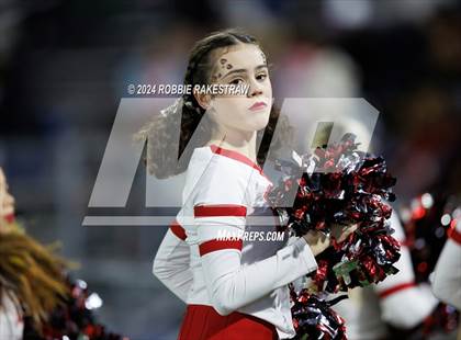 Thumbnail 2 in Hillcrest vs. Kaufman (UIL 5A DII Bi-District Playoff) photogallery.