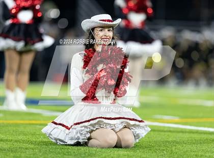 Thumbnail 2 in Hillcrest vs. Kaufman (UIL 5A DII Bi-District Playoff) photogallery.