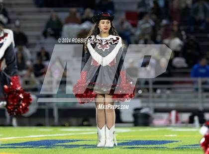 Thumbnail 1 in Hillcrest vs. Kaufman (UIL 5A DII Bi-District Playoff) photogallery.