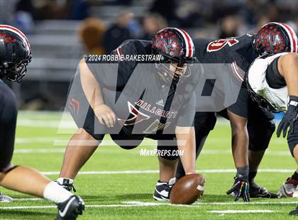 Thumbnail 3 in Hillcrest vs. Kaufman (UIL 5A DII Bi-District Playoff) photogallery.