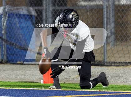 Thumbnail 1 in Hillcrest vs. Kaufman (UIL 5A DII Bi-District Playoff) photogallery.