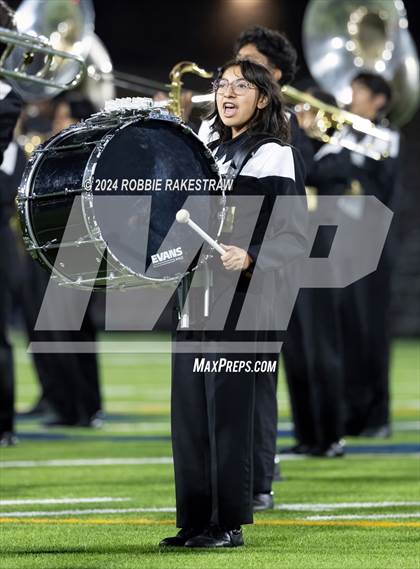Thumbnail 3 in Hillcrest vs. Kaufman (UIL 5A DII Bi-District Playoff) photogallery.