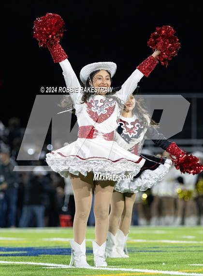 Thumbnail 3 in Hillcrest vs. Kaufman (UIL 5A DII Bi-District Playoff) photogallery.