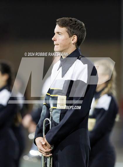 Thumbnail 2 in Hillcrest vs. Kaufman (UIL 5A DII Bi-District Playoff) photogallery.
