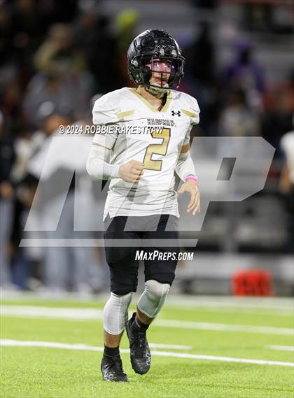 Thumbnail 1 in Hillcrest vs. Kaufman (UIL 5A DII Bi-District Playoff) photogallery.