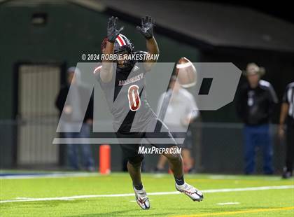 Thumbnail 3 in Hillcrest vs. Kaufman (UIL 5A DII Bi-District Playoff) photogallery.