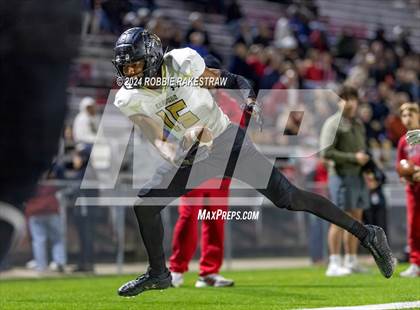 Thumbnail 3 in Hillcrest vs. Kaufman (UIL 5A DII Bi-District Playoff) photogallery.
