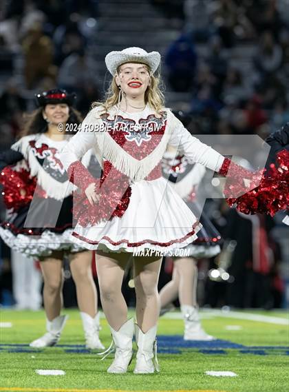 Thumbnail 2 in Hillcrest vs. Kaufman (UIL 5A DII Bi-District Playoff) photogallery.