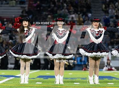 Thumbnail 3 in Hillcrest vs. Kaufman (UIL 5A DII Bi-District Playoff) photogallery.