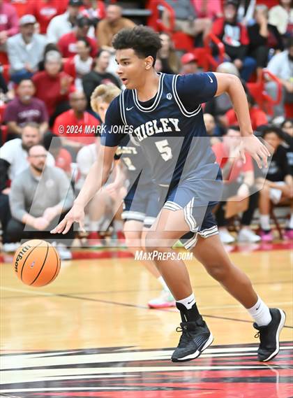 Thumbnail 2 in Ironwood vs. Higley (AIA 5A Semifinal) photogallery.
