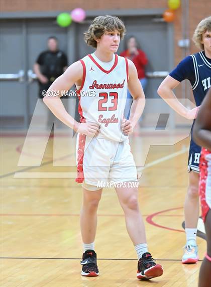 Thumbnail 3 in Ironwood vs. Higley (AIA 5A Semifinal) photogallery.