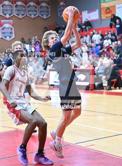 Thumbnail 3 in Ironwood vs. Higley (AIA 5A Semifinal) photogallery.