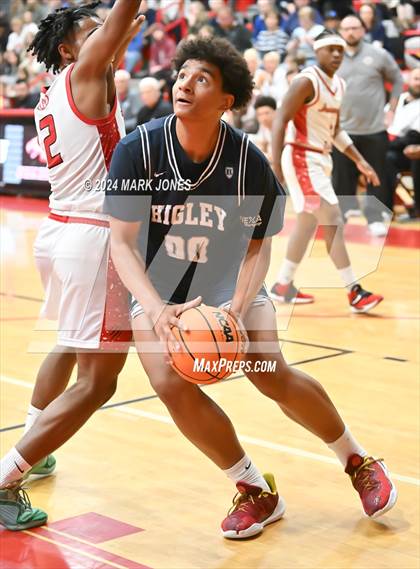 Thumbnail 2 in Ironwood vs. Higley (AIA 5A Semifinal) photogallery.