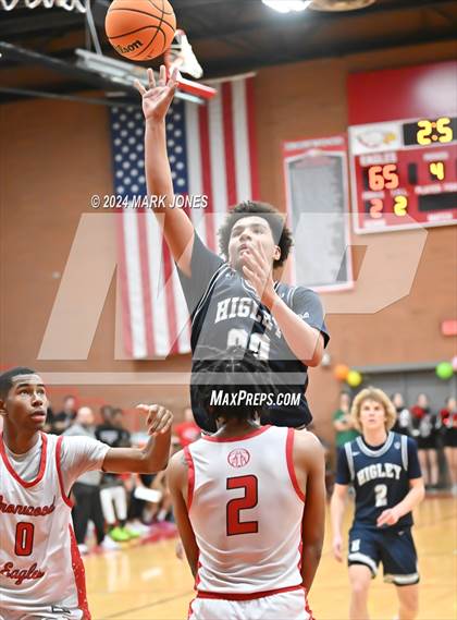 Thumbnail 1 in Ironwood vs. Higley (AIA 5A Semifinal) photogallery.
