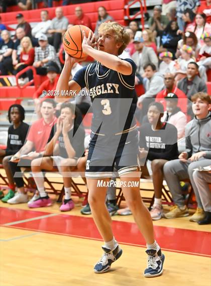 Thumbnail 3 in Ironwood vs. Higley (AIA 5A Semifinal) photogallery.