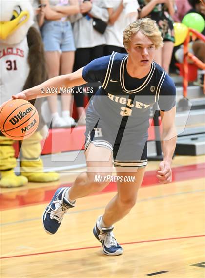 Thumbnail 3 in Ironwood vs. Higley (AIA 5A Semifinal) photogallery.