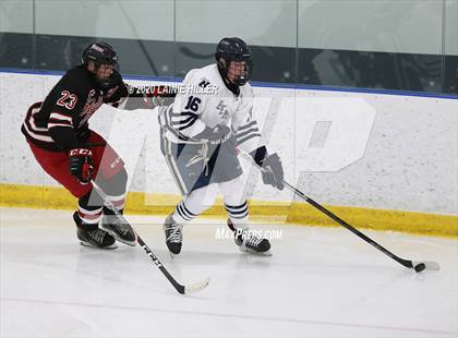 Thumbnail 1 in Duluth East @ Bemidji photogallery.