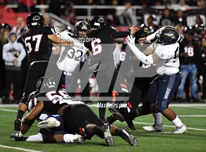 Thumbnail 3 in St. John Bosco @ Centennial (CIF SS DIV 1 Semi Final Playoff) photogallery.
