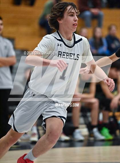 Thumbnail 3 in Bear Creek vs Columbine photogallery.