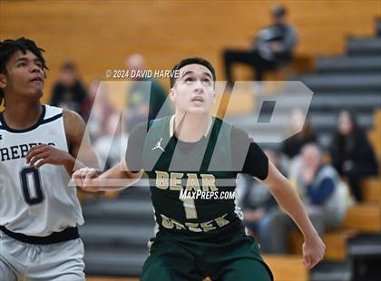 Thumbnail 2 in Bear Creek vs Columbine photogallery.