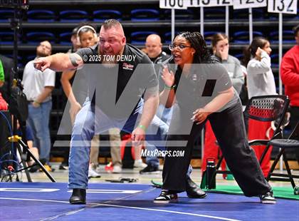 Thumbnail 1 in UIL Wrestling 5A-6A Finals (Round 4) photogallery.