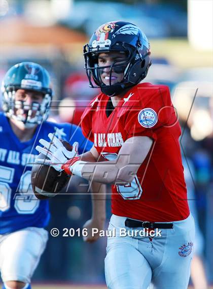 Thumbnail 2 in 2016 Don Raabe Big 30 Charities All Star Classic photogallery.