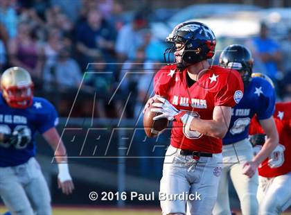 Thumbnail 1 in 2016 Don Raabe Big 30 Charities All Star Classic photogallery.