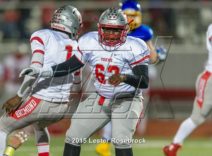 Thumbnail 1 in Bremond vs Bruni (UIL 2A Quarterfinal Playoffs) photogallery.