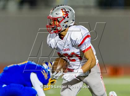 Thumbnail 1 in Bremond vs Bruni (UIL 2A Quarterfinal Playoffs) photogallery.