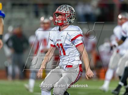 Thumbnail 1 in Bremond vs Bruni (UIL 2A Quarterfinal Playoffs) photogallery.