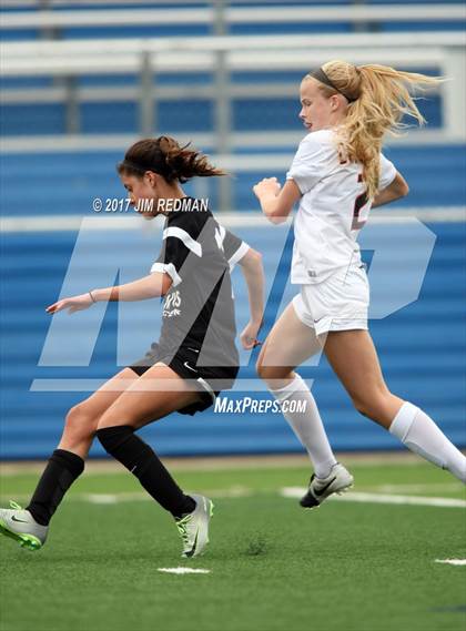 Thumbnail 3 in Lake Travis vs. Coppell (Georgetown Governor's Cup Elite Showcase) photogallery.