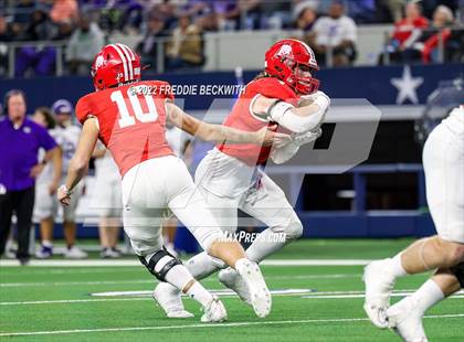 Thumbnail 1 in Mart vs. Albany (UIL 2A D2 Final) photogallery.