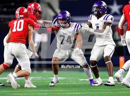 Thumbnail 3 in Mart vs. Albany (UIL 2A D2 Final) photogallery.