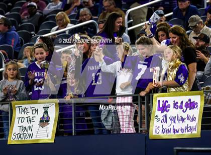 Thumbnail 1 in Mart vs. Albany (UIL 2A D2 Final) photogallery.