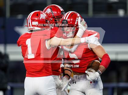 Thumbnail 1 in Mart vs. Albany (UIL 2A D2 Final) photogallery.