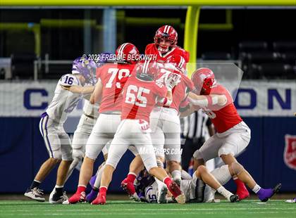 Thumbnail 1 in Mart vs. Albany (UIL 2A D2 Final) photogallery.