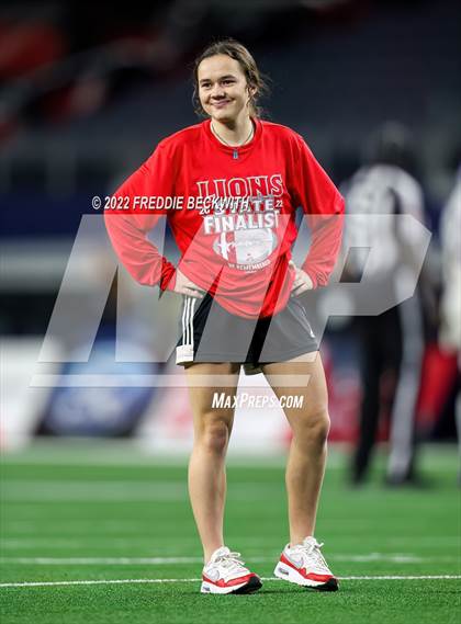 Thumbnail 2 in Mart vs. Albany (UIL 2A D2 Final) photogallery.