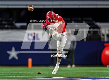 Thumbnail 1 in Mart vs. Albany (UIL 2A D2 Final) photogallery.
