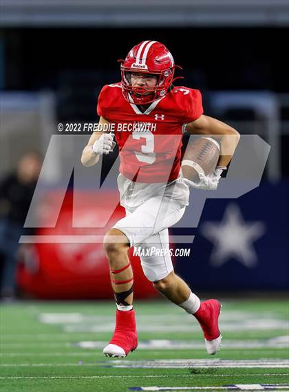 Thumbnail 1 in Mart vs. Albany (UIL 2A D2 Final) photogallery.