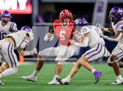 Thumbnail 3 in Mart vs. Albany (UIL 2A D2 Final) photogallery.